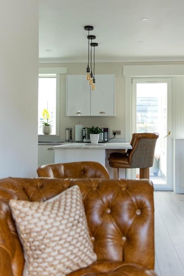 Lovely 2 Bed House In פיטלוצ'רי מראה חיצוני תמונה